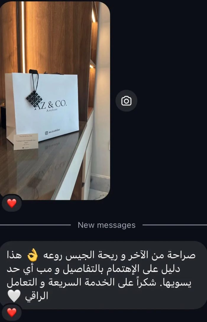 Customer message with a photo of the order that arrived
